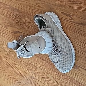 Adidas Sneakers (mens)